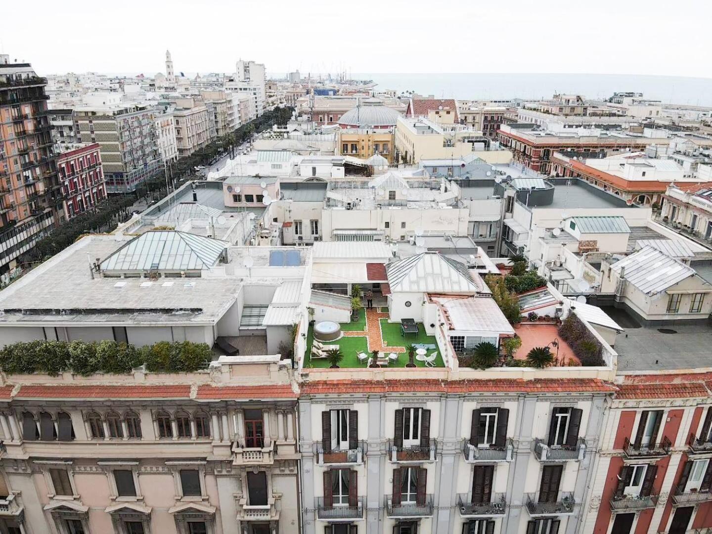 150Mq Rooftop Paradise - Spacious Private Terrace บารี ภายนอก รูปภาพ