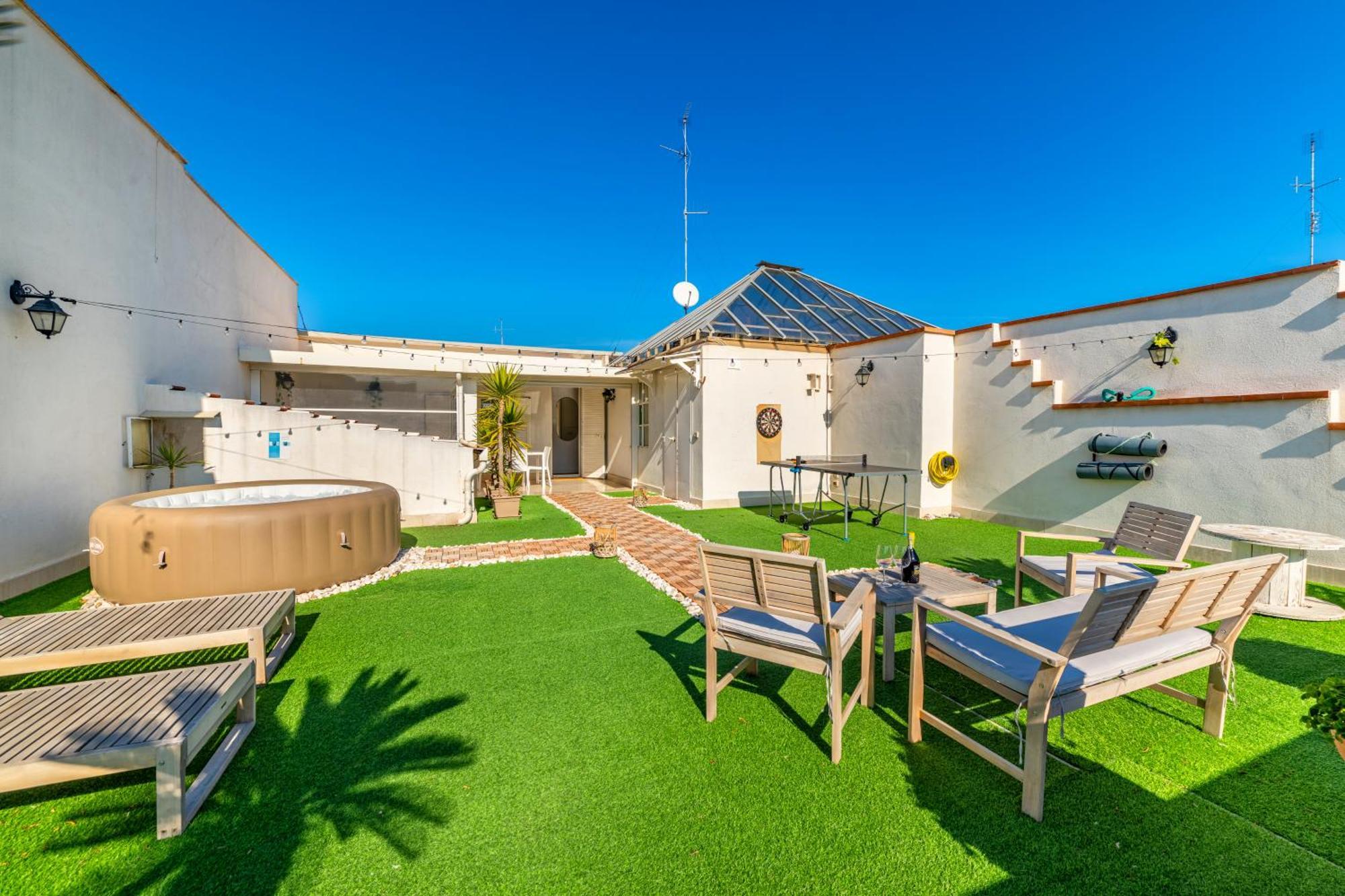 150Mq Rooftop Paradise - Spacious Private Terrace บารี ภายนอก รูปภาพ